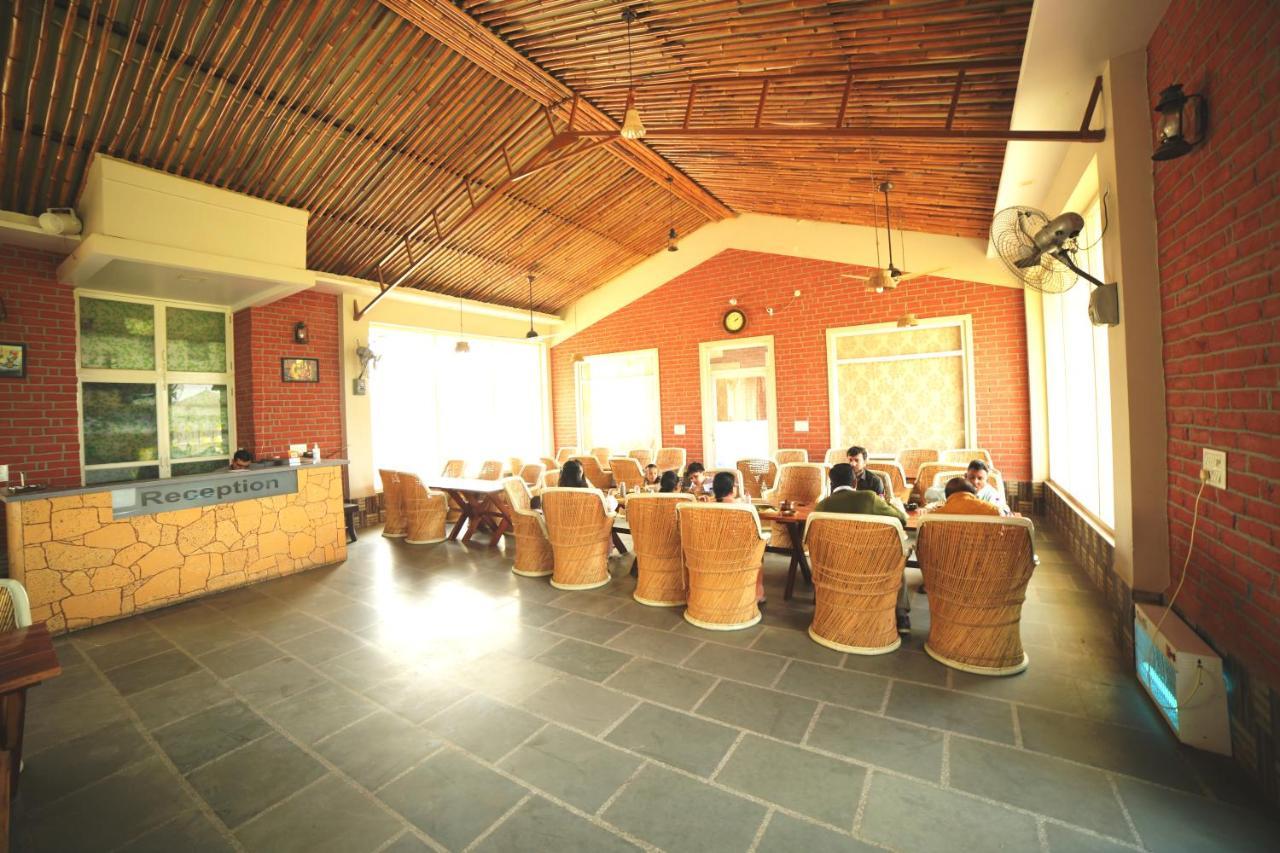 Amrit Van Resort Jaipur Buitenkant foto